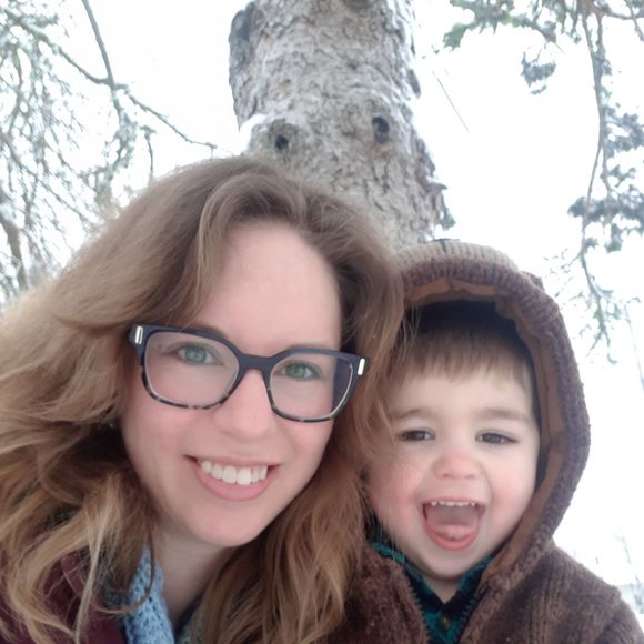 Meet your Posher, Laura - Picture 1 of 1